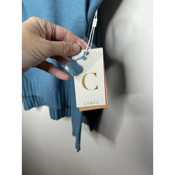 Cyrus Womens Blue Teal Long Sleeve Round Neck Pullover Sweater Size Large NWT - Picture 3 of 8